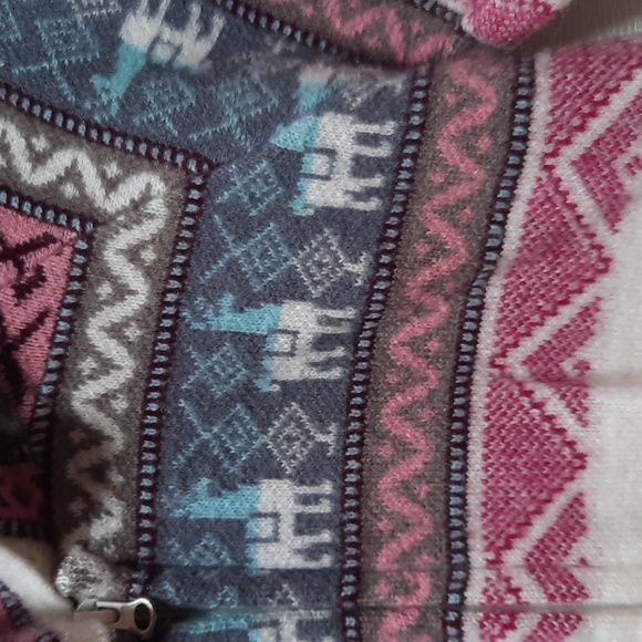 Artisan Made Llama Kids Knit Hoodie Sweater - Picture 3 of 8